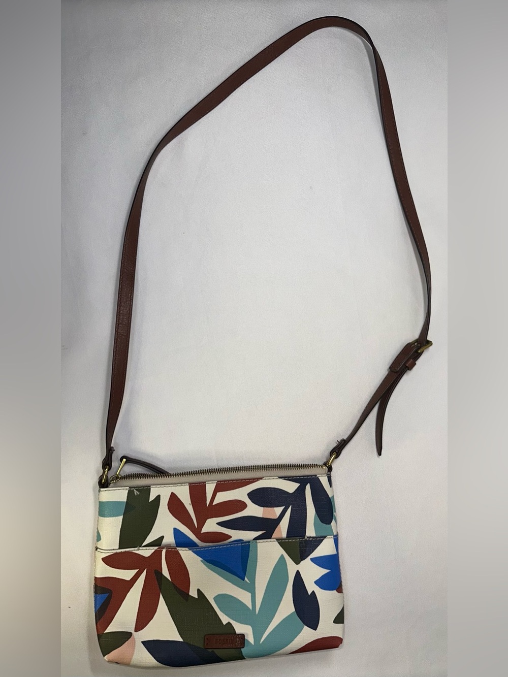 Fossil Fiona Crossbody Bag Abstract Leaf Floral Print Coated Canvas Purse